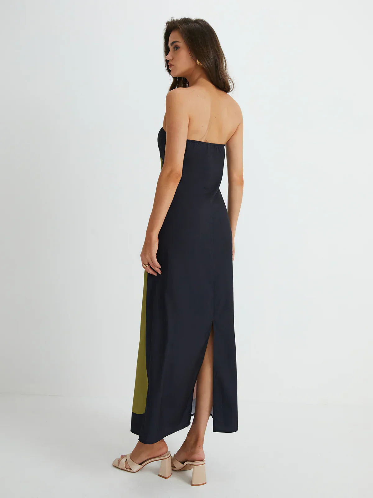 Strapless Long Cocktail Dress – Elegant and Flowing