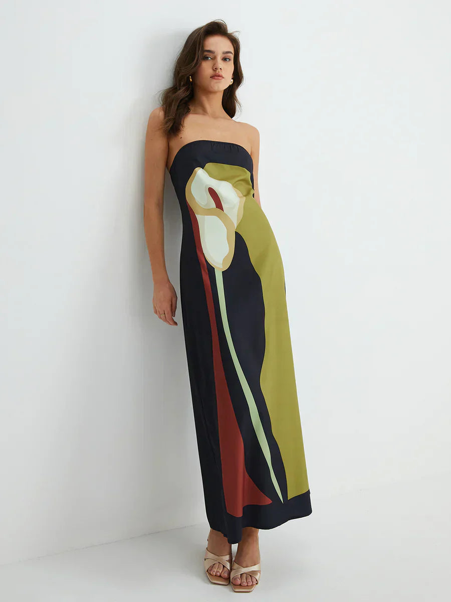 Strapless Long Cocktail Dress – Elegant and Flowing